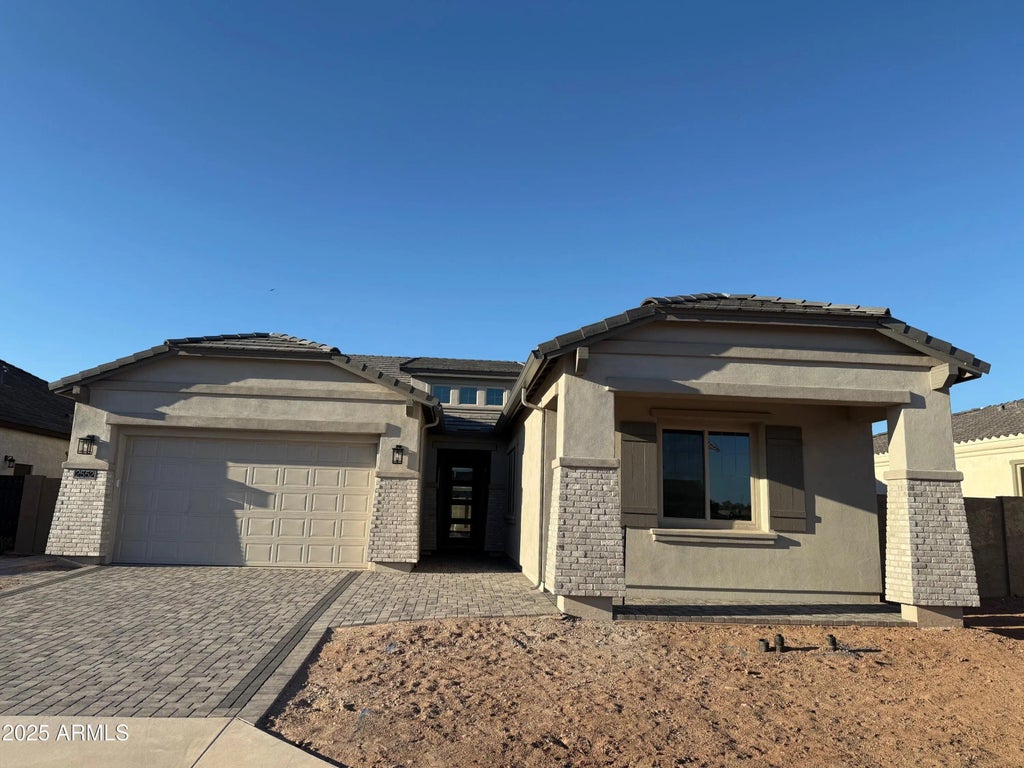 2552 E Russell Street, Mesa