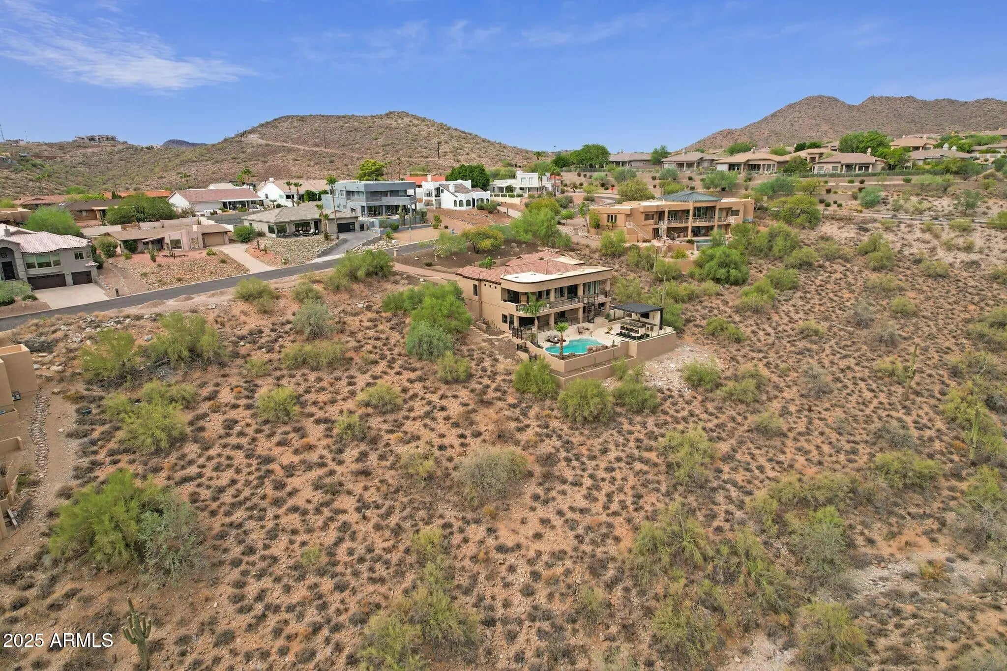 Photo of Listing #6924287