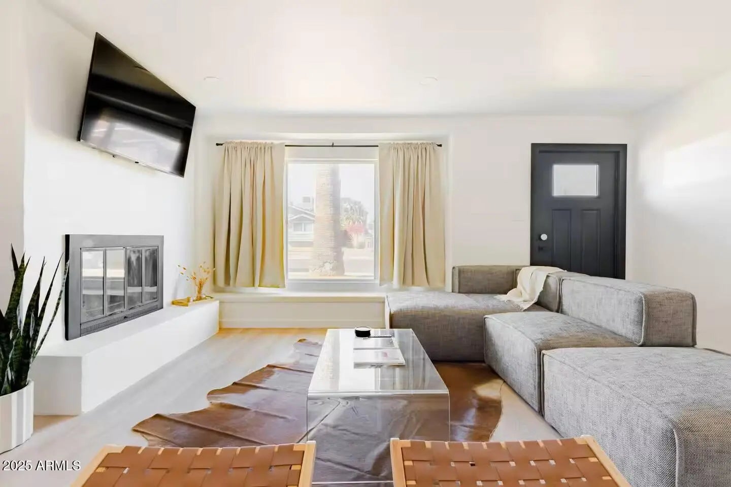 Photo of Listing #6925937