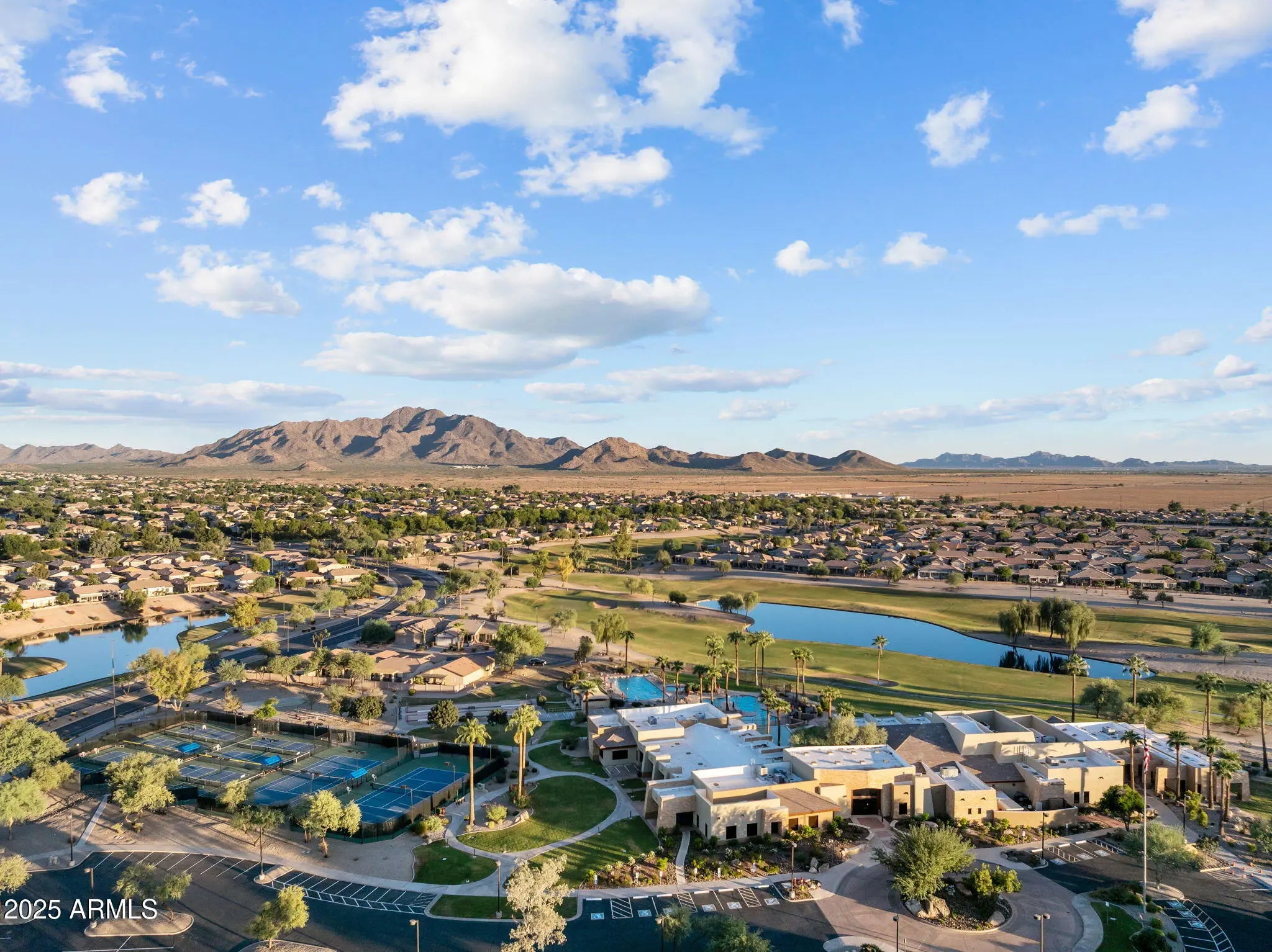 Photo of Listing #6929959