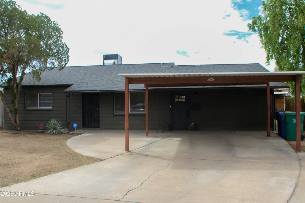 1262 S Jay Circle, Mesa