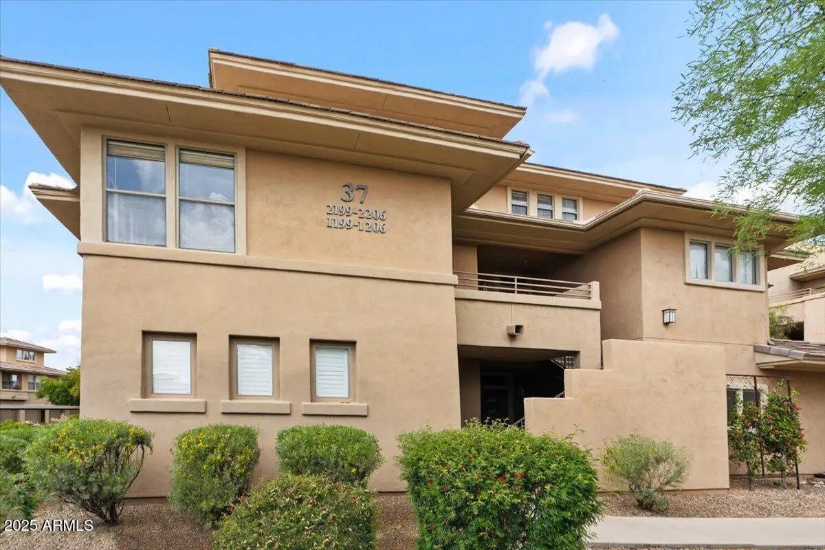 Photo of Listing #6924657