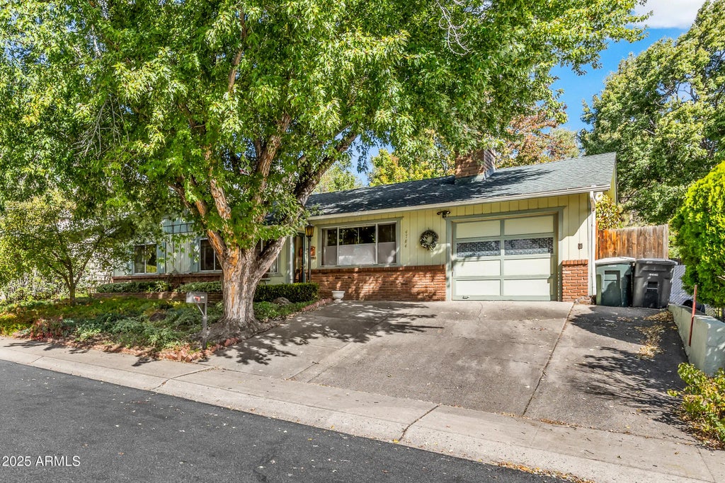 4784 E Halfmoon Drive, Flagstaff