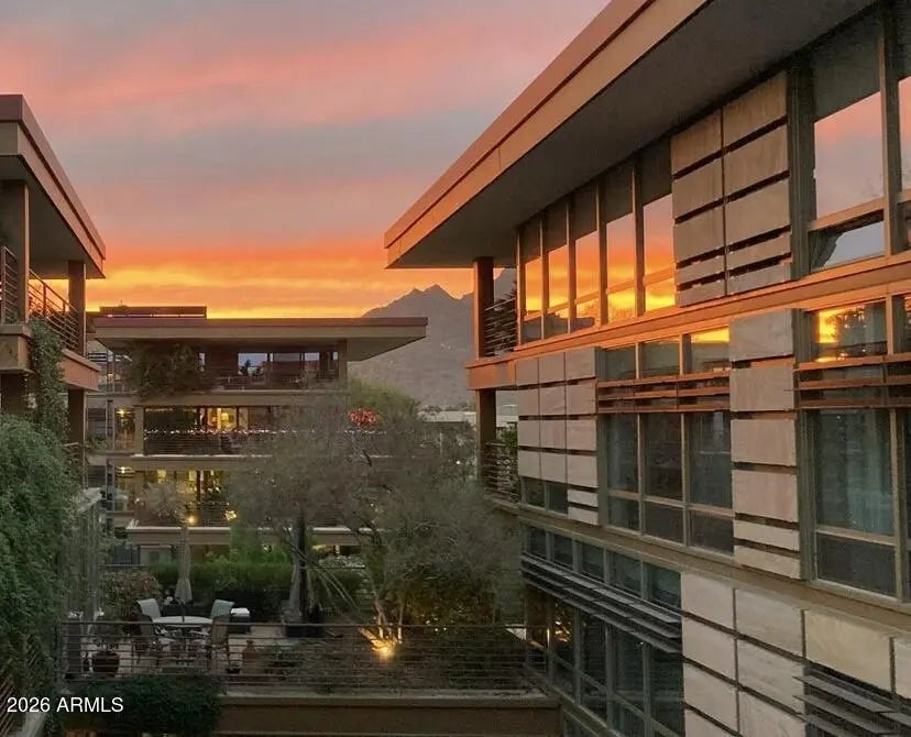 7161 E Rancho Vista Drive (unit 6002), Scottsdale