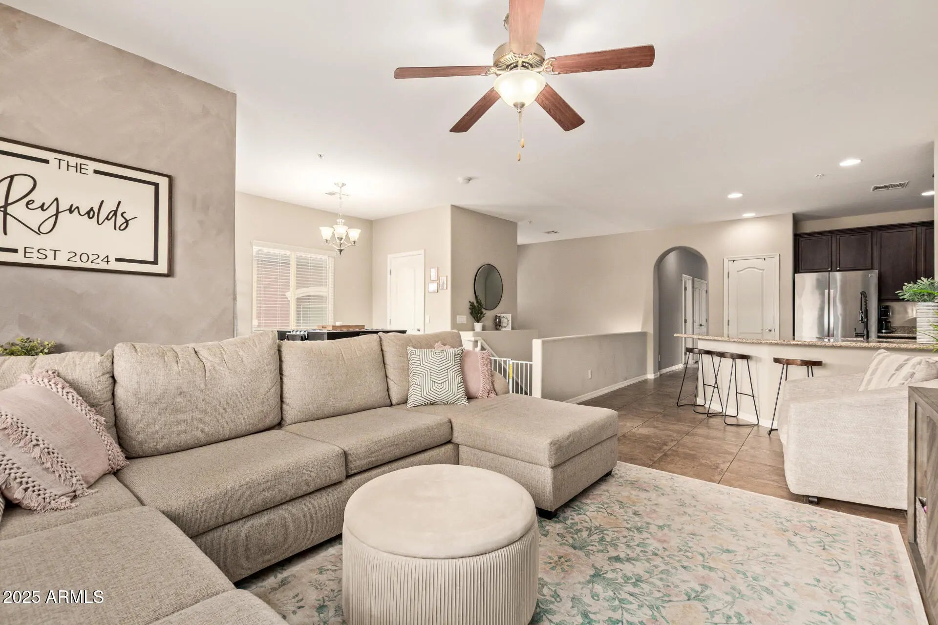 Photo of Listing #6925472