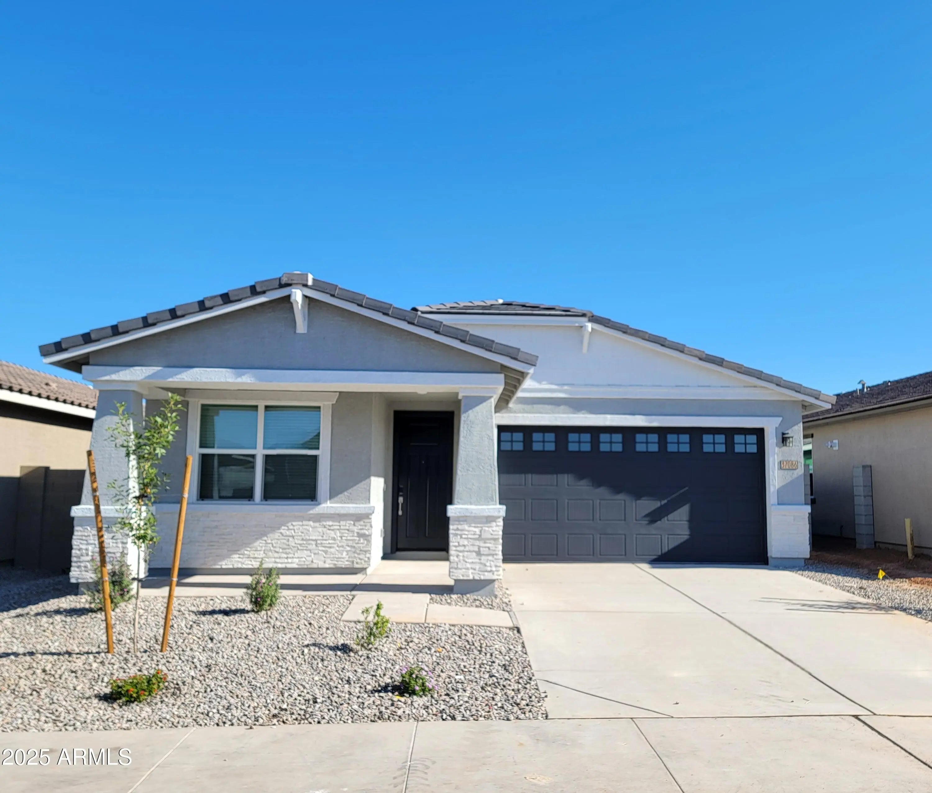 Photo of Listing #6924621