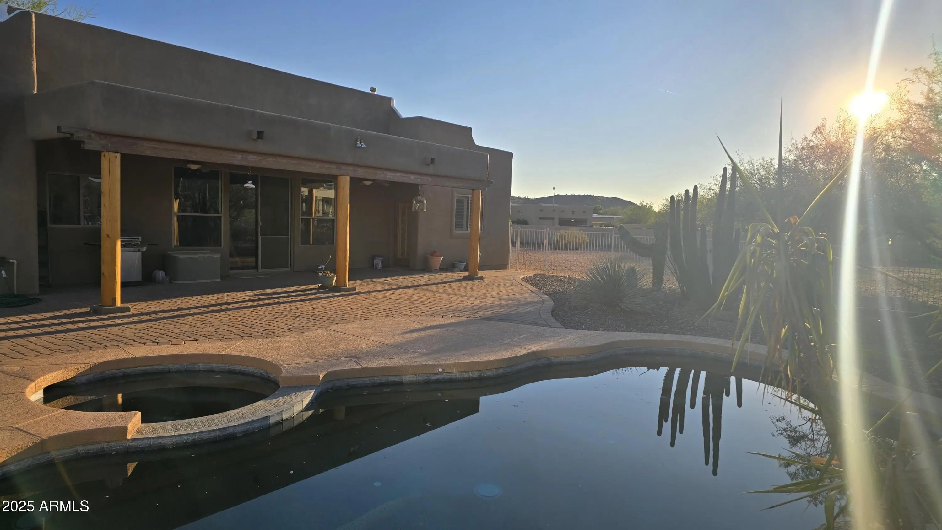 Photo of Listing #6924712