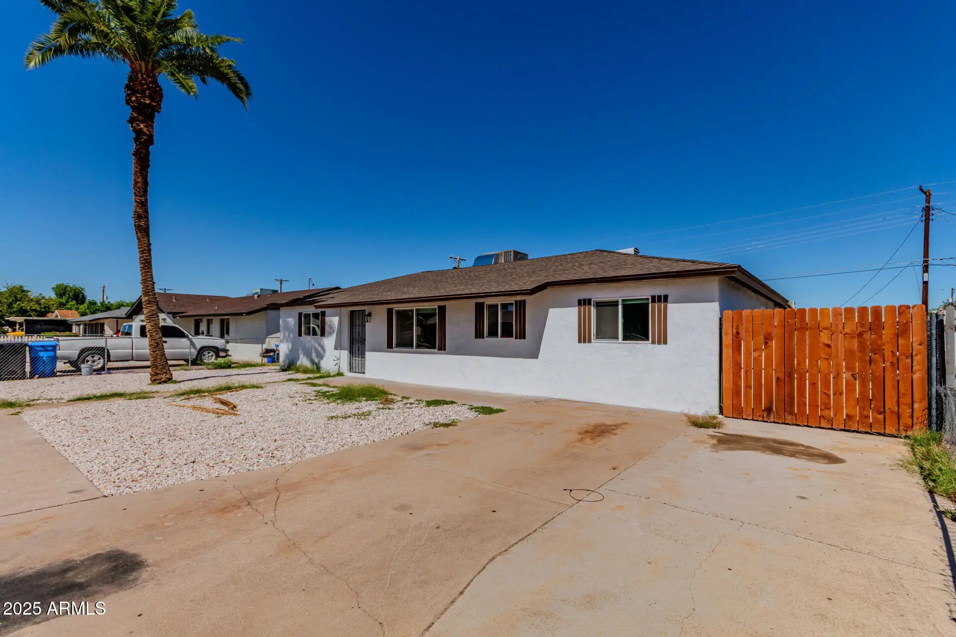 Photo of Listing #6924757