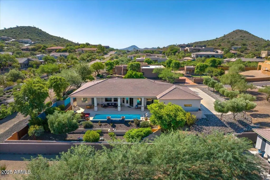 14 W Summerset Drive, Phoenix