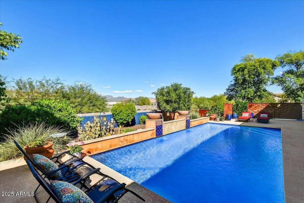 14 W Summerset Drive, Phoenix