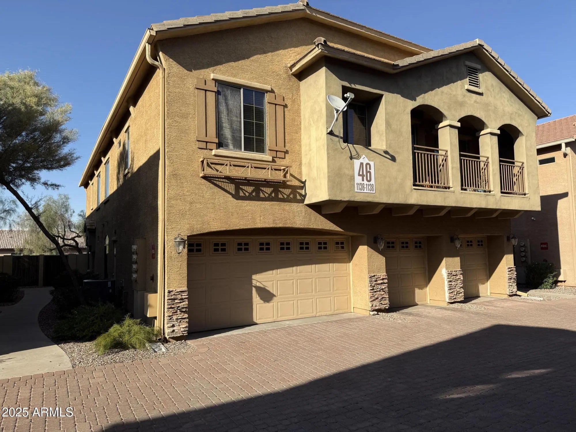 Photo of Listing #6924893