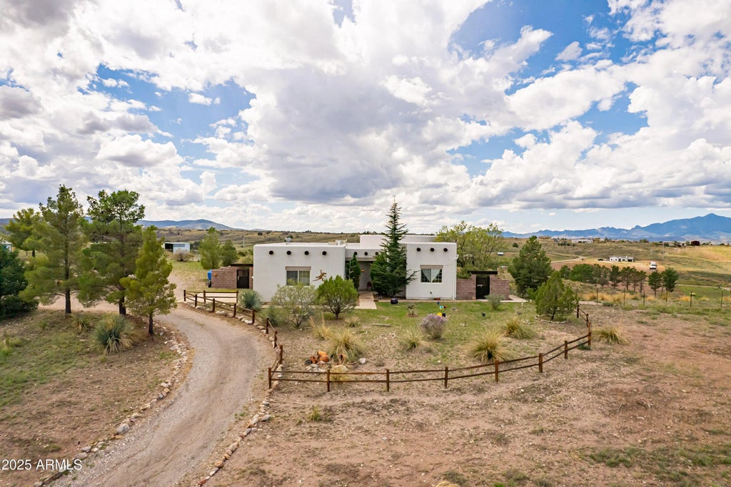 98 Paint Trail, Sonoita