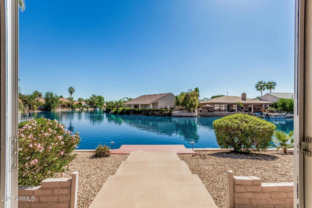 1131 E Artesian Way, Gilbert