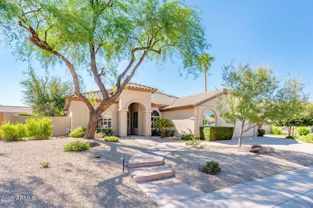 1371 E Shamrock Street, Gilbert