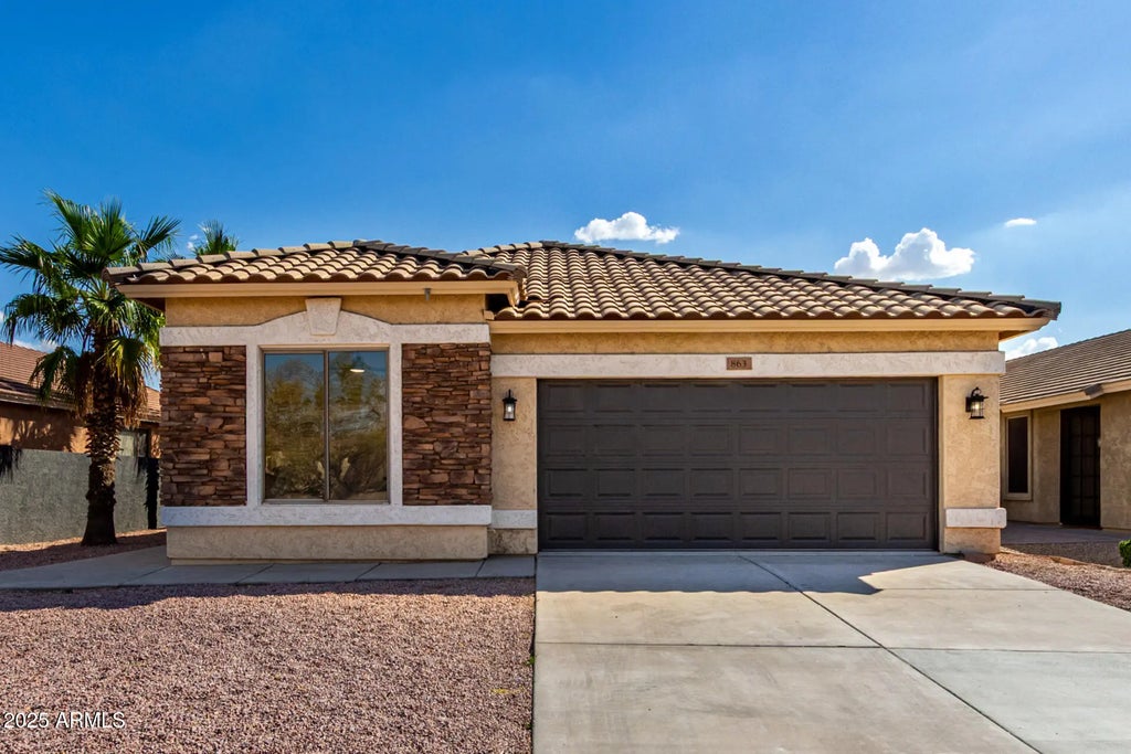 863 E Kyle Court, Gilbert