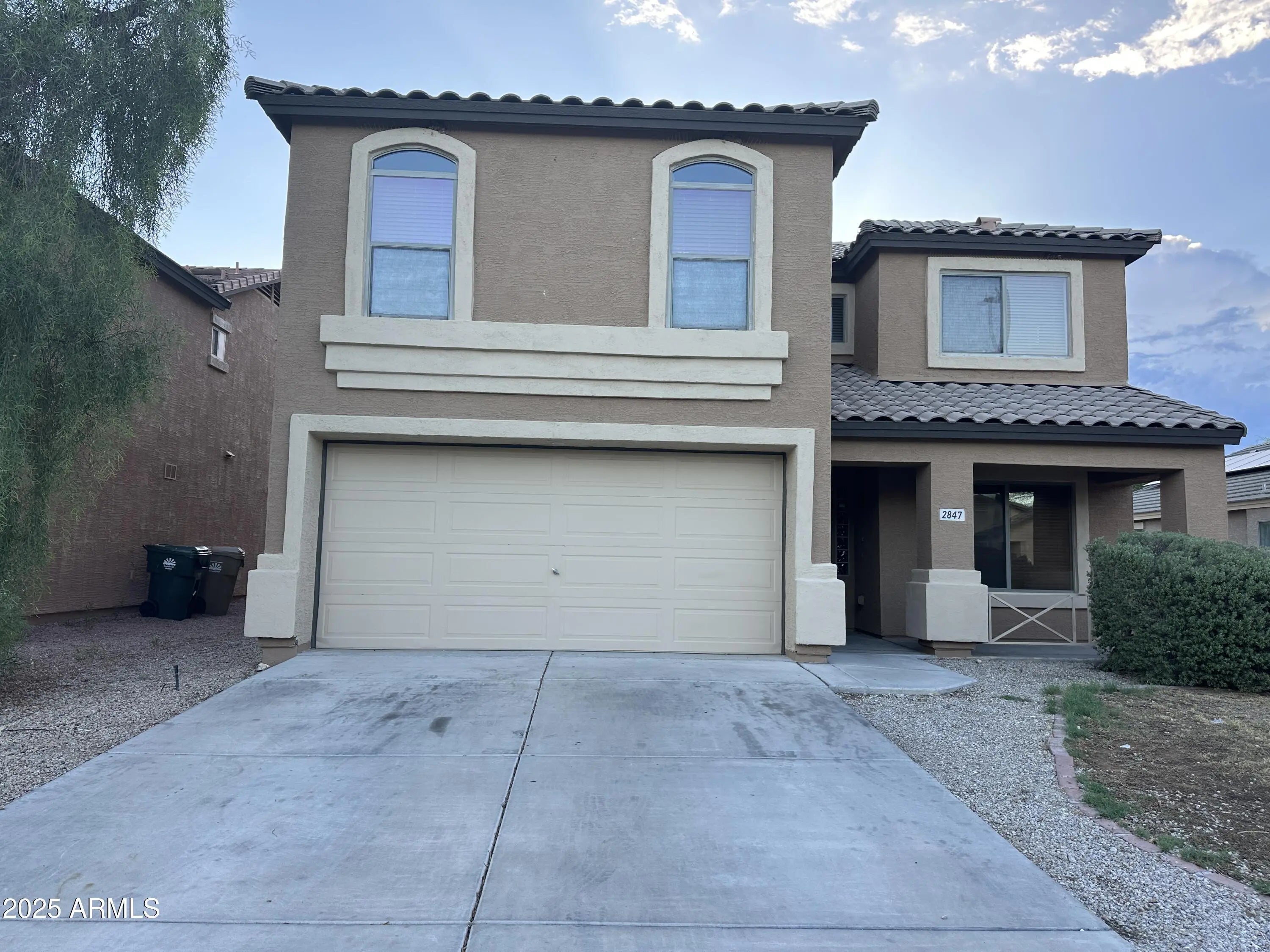 Photo of Listing #6925677