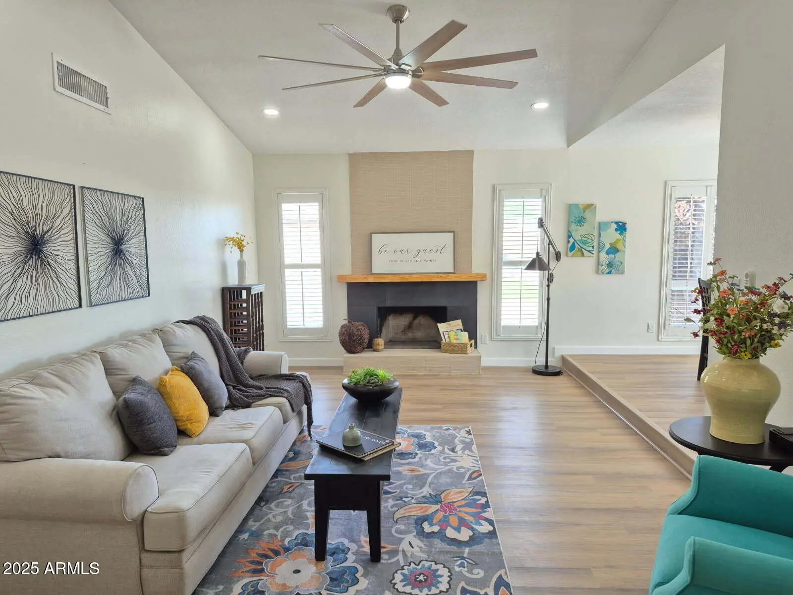 Photo of Listing #6925938