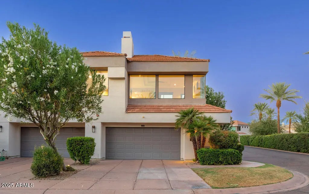 Photo of Listing #6927291