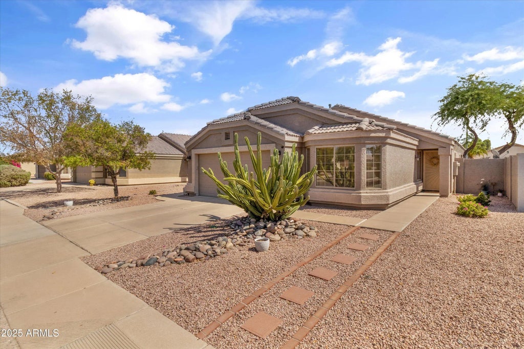879 S Longmore Street, Chandler