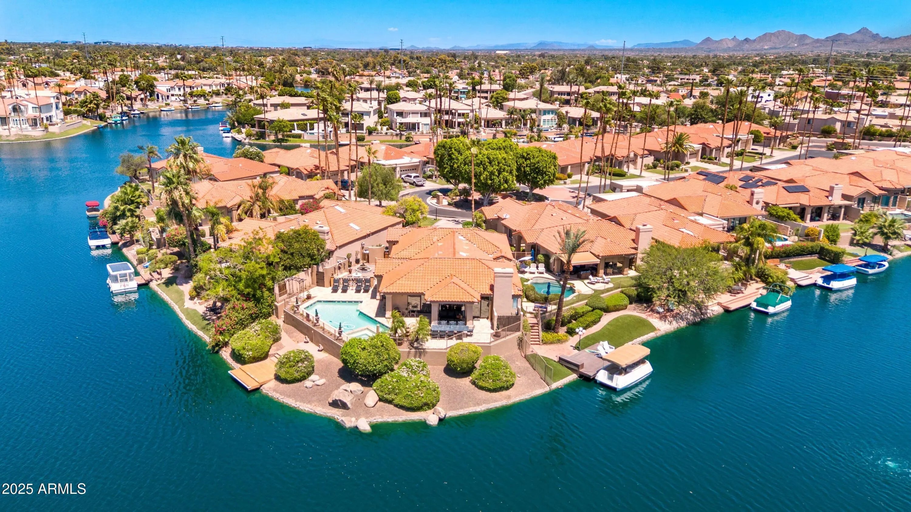 Photo of Listing #6925467