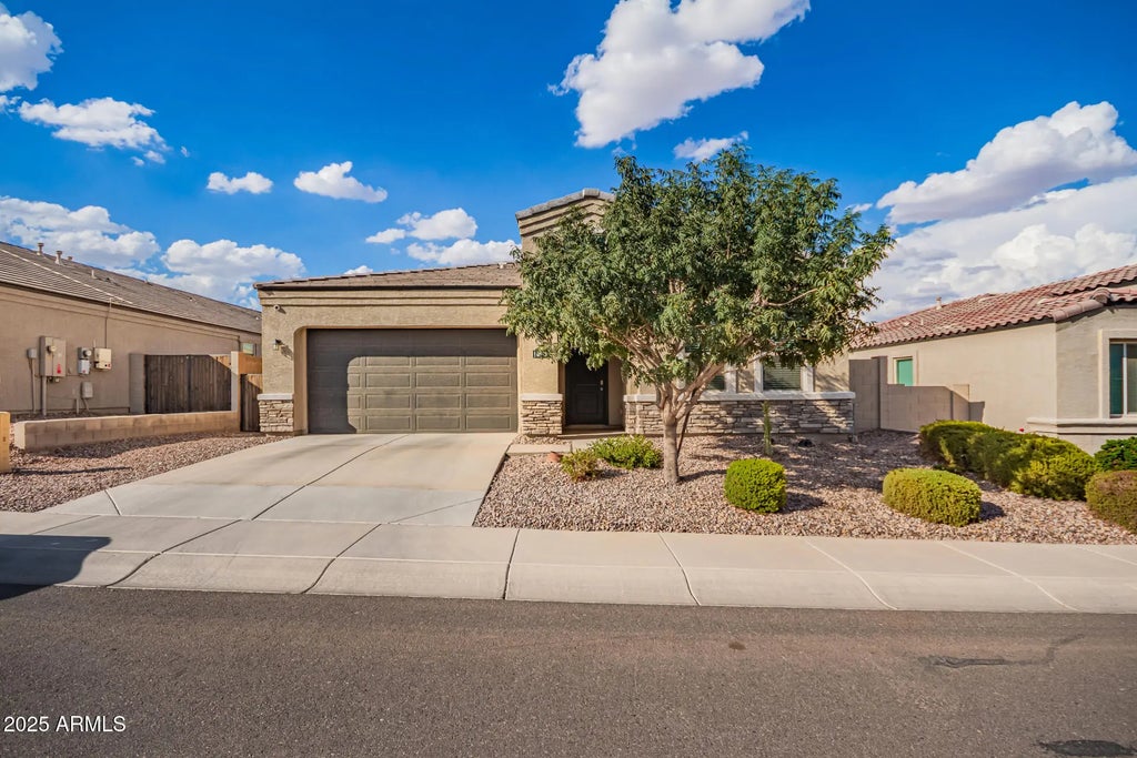 8526 W Sonoma Way, Florence