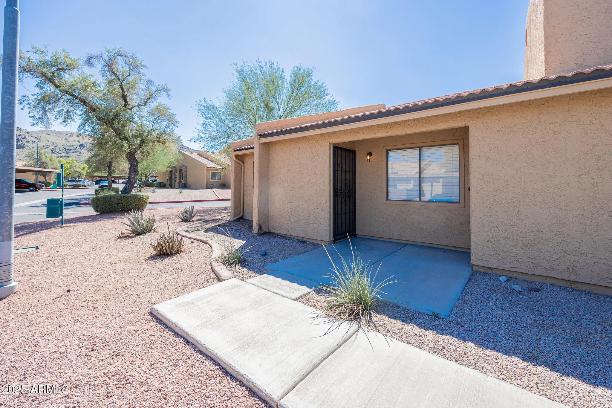 Photo of Listing #6925527