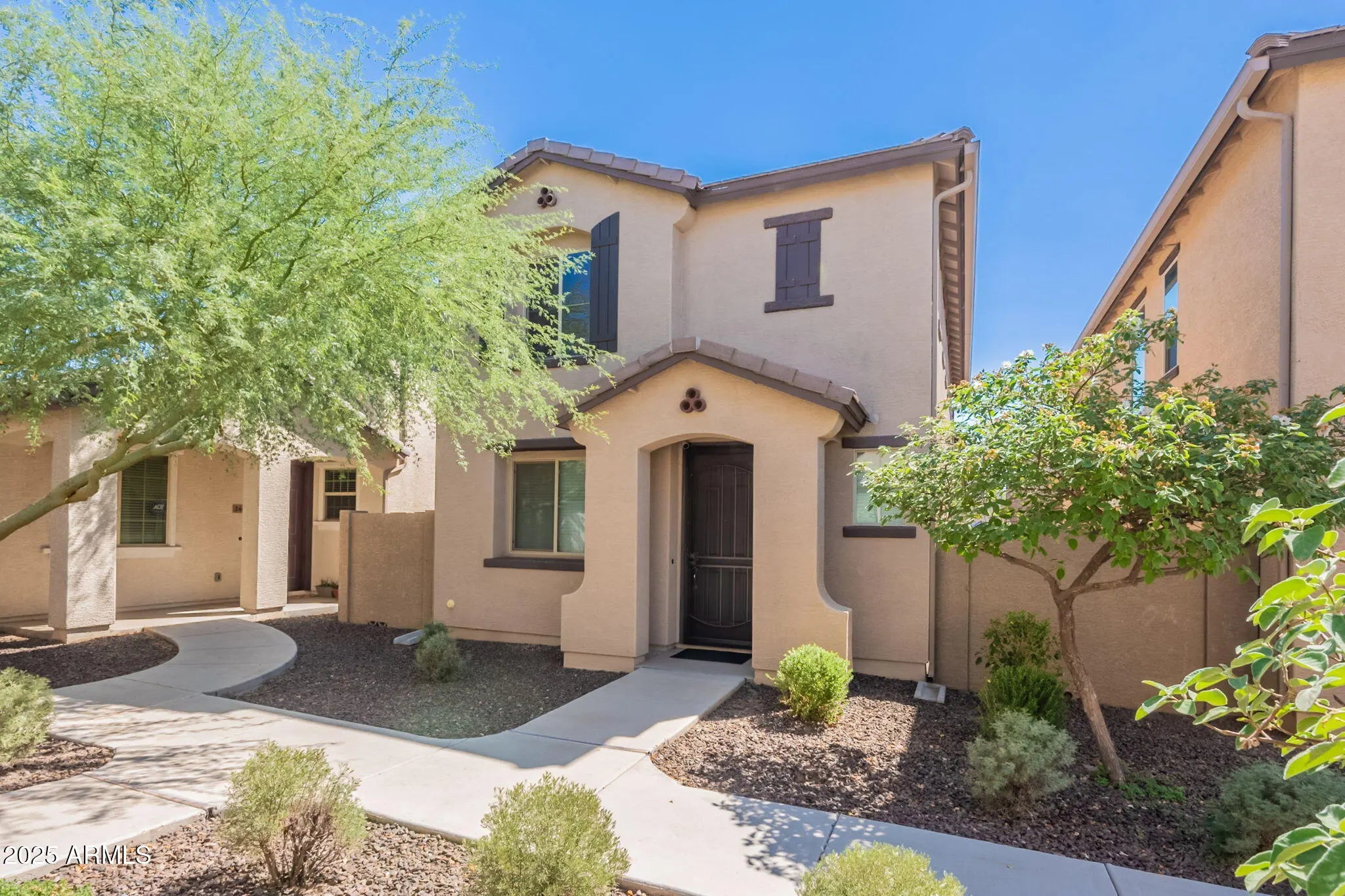 Photo of Listing #6925531