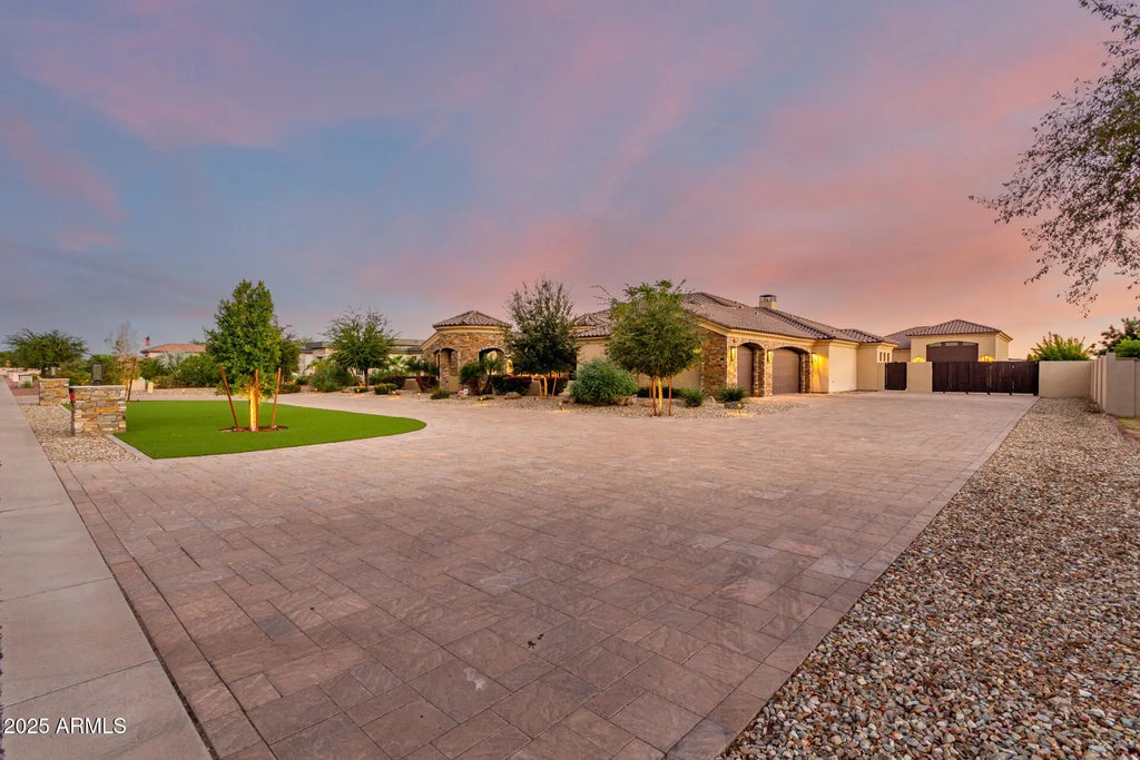 16659 W Pima Street, Goodyear