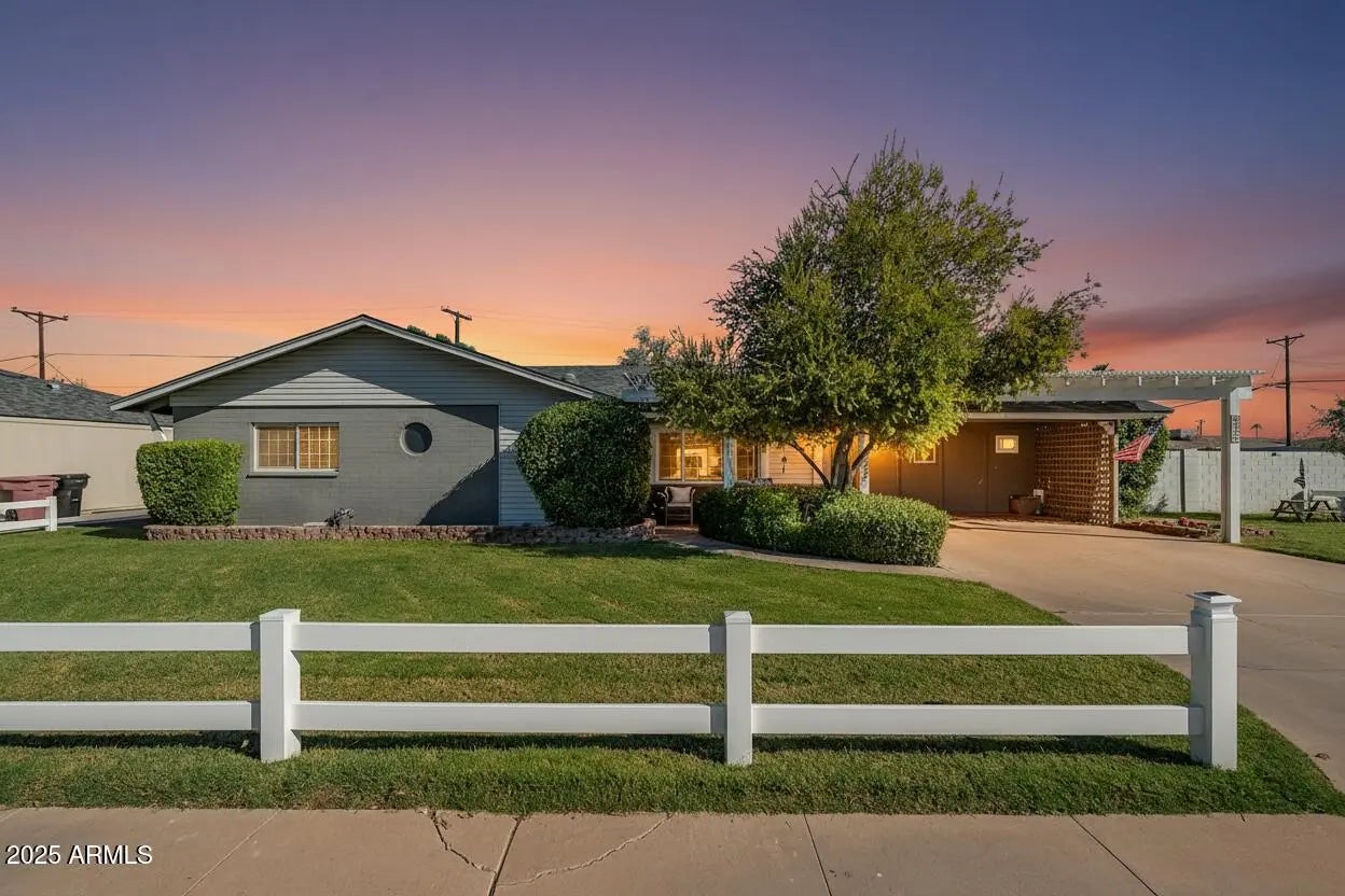 Photo of Listing #6930319