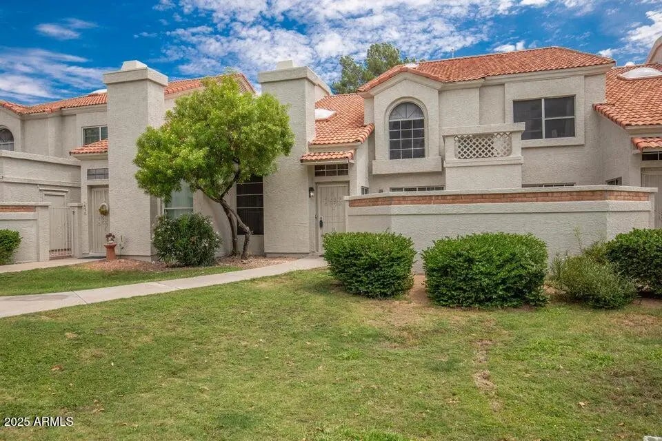 Photo of Listing #6925621