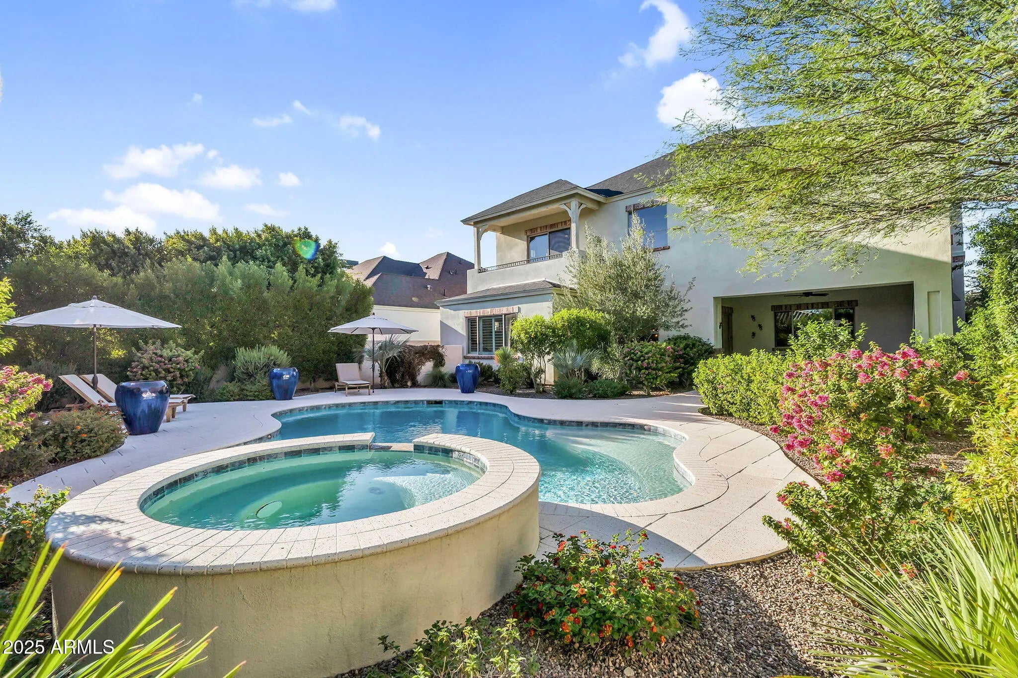 Photo of Listing #6927158