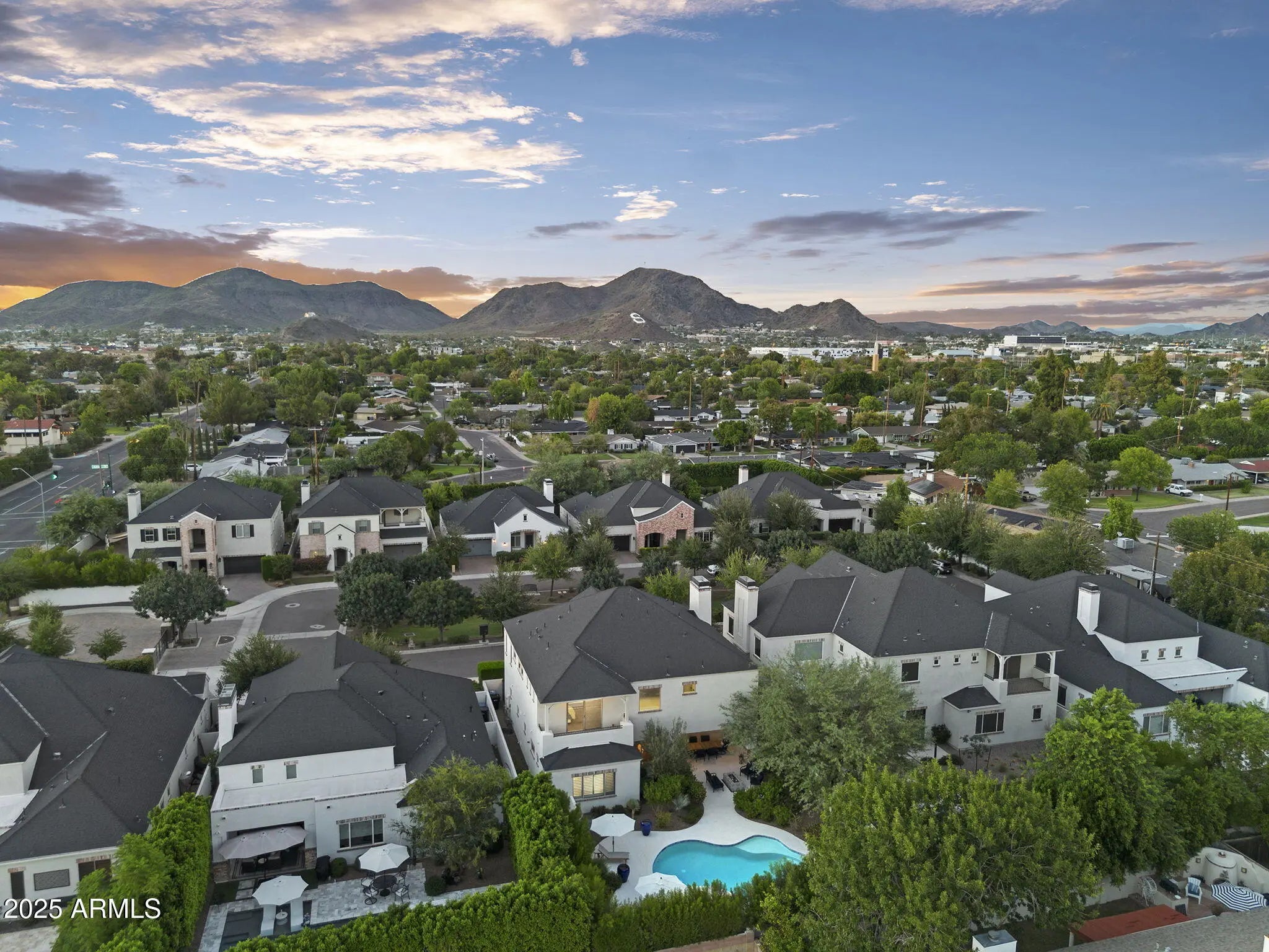 Photo of Listing #6927158