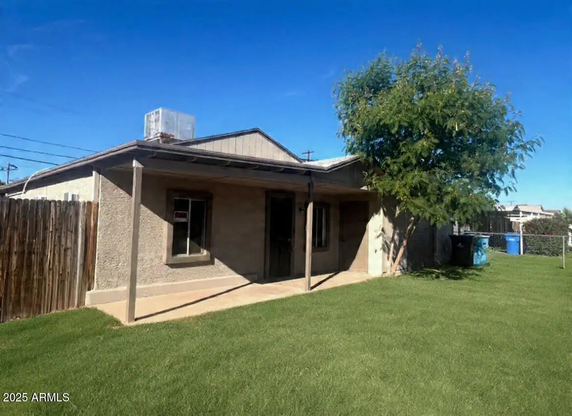 Photo of Listing #6925901