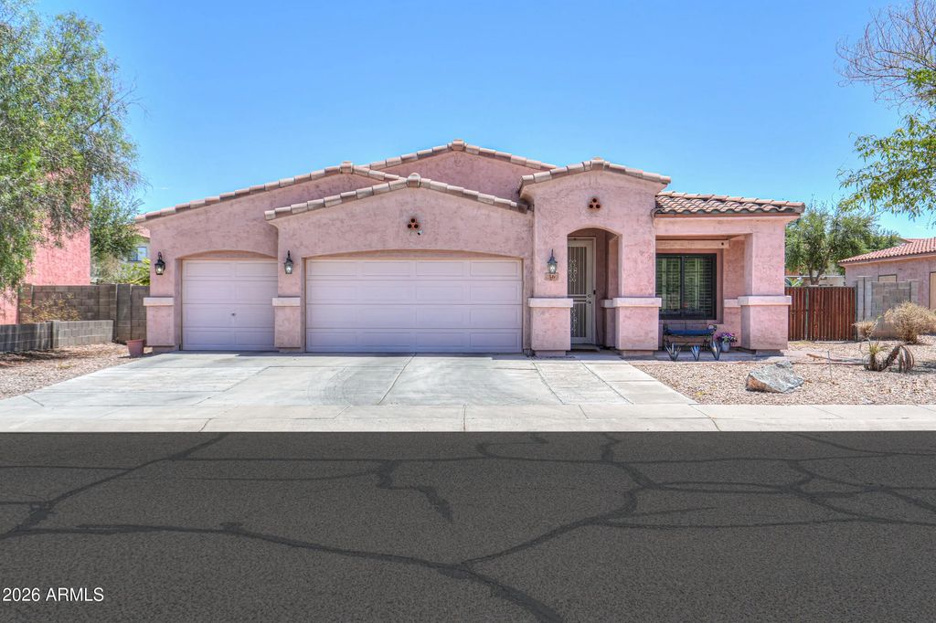 56 N Southfork Drive, Casa Grande
