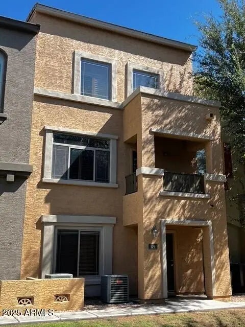 Photo of Listing #6925934