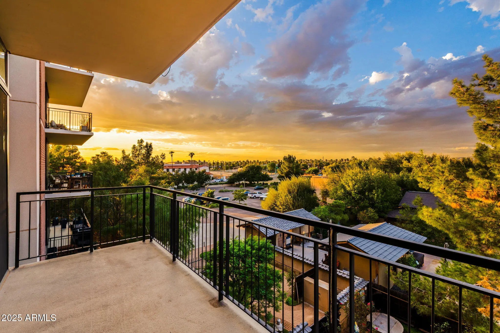 Photo of Listing #6925870