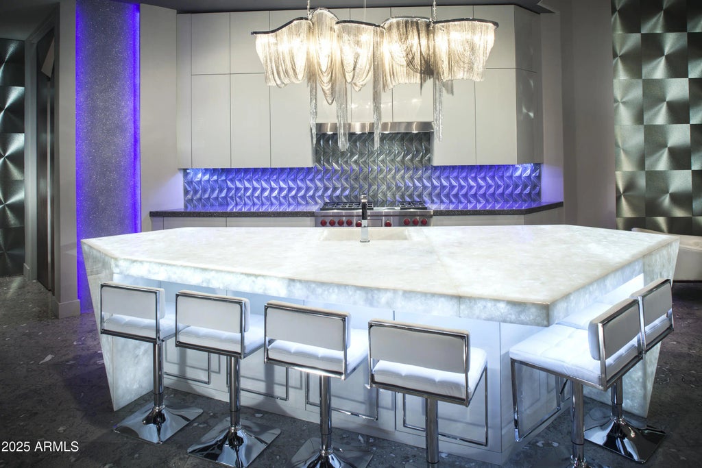 10554 E Blanche Drive, Scottsdale