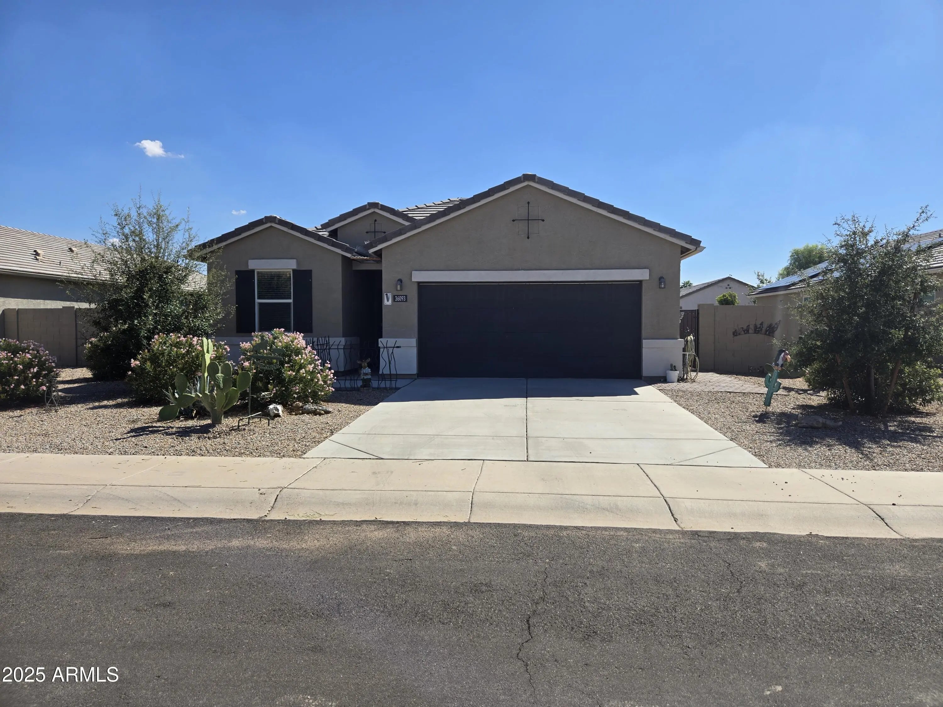 Photo of Listing #6926044