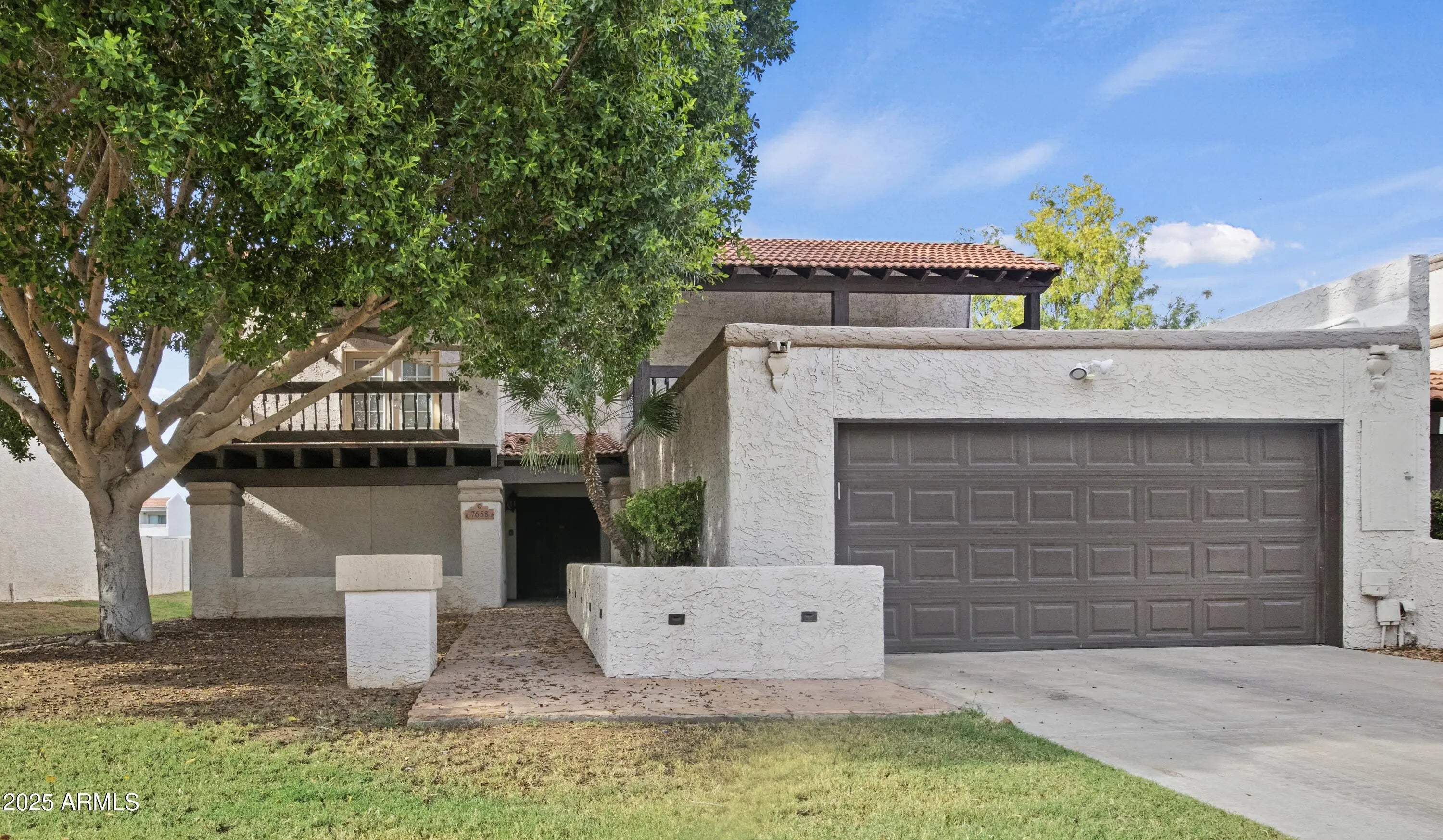 Photo of Listing #6926270