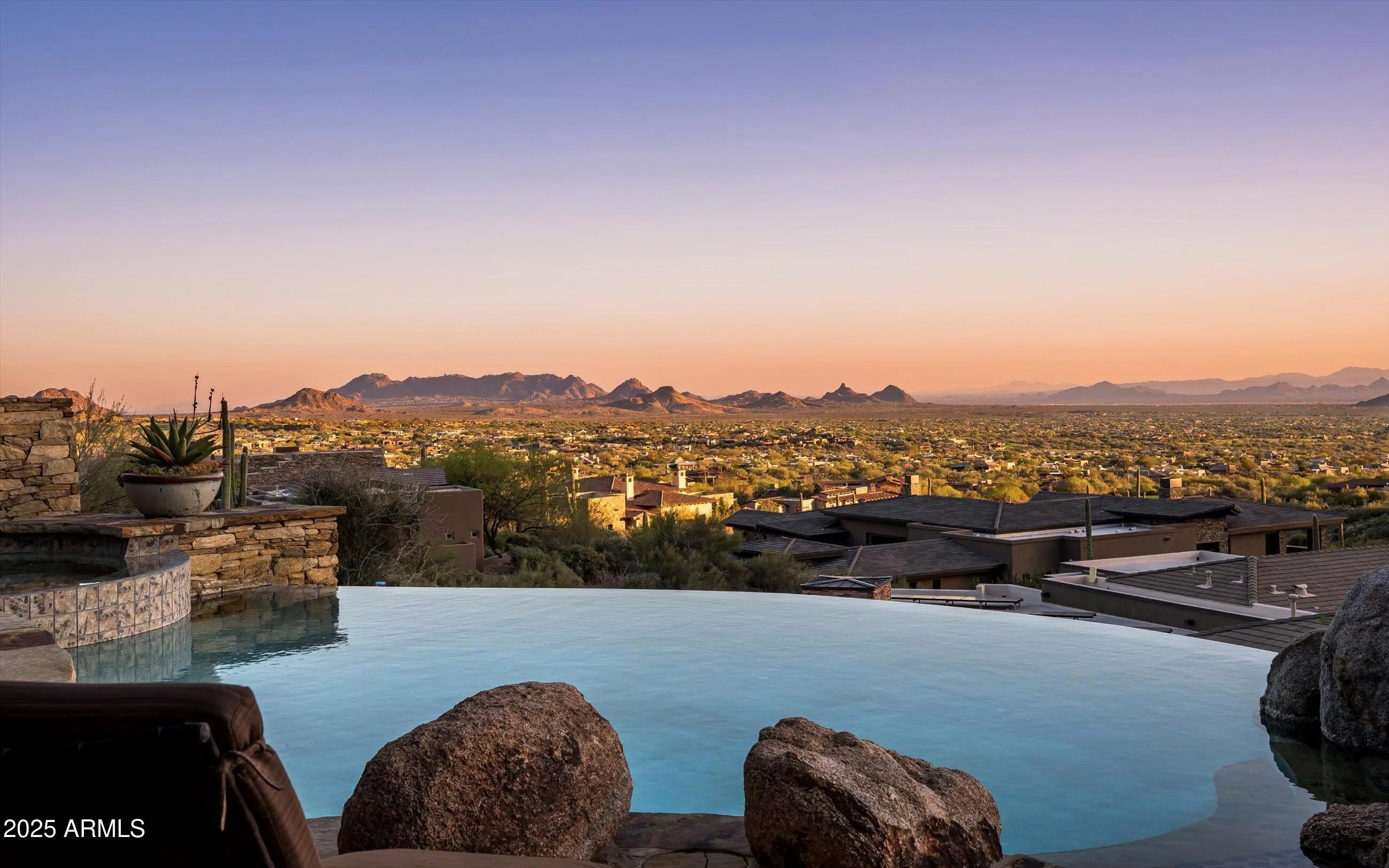 Photo of Listing #6926514