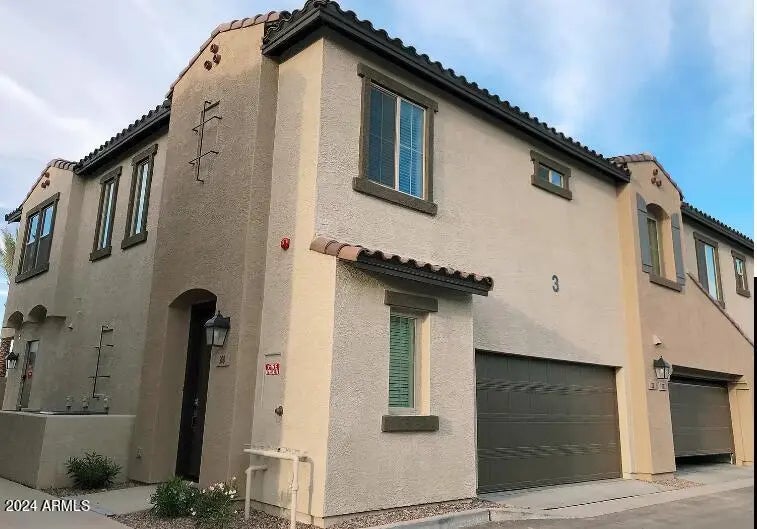 155 N Lakeview Boulevard (unit 208), Chandler
