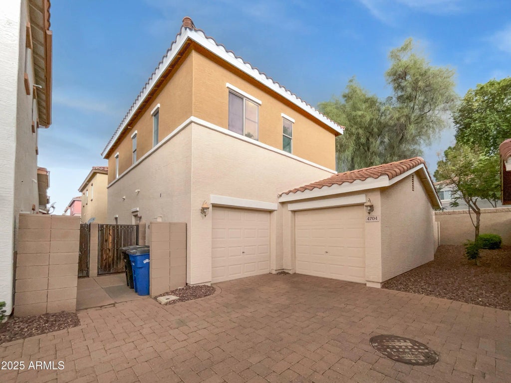 4704 E Laurel Avenue, Gilbert