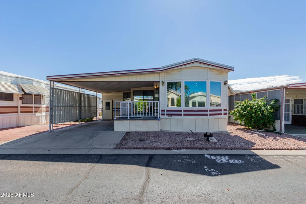7750 E Broadway Road (unit 698), Mesa