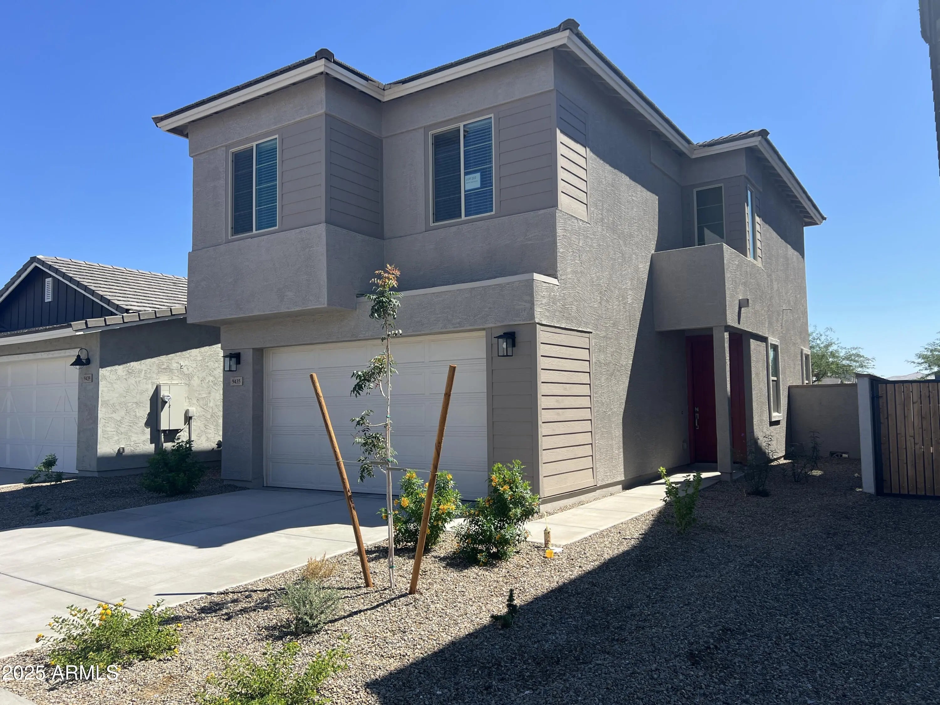 Photo of Listing #6926402