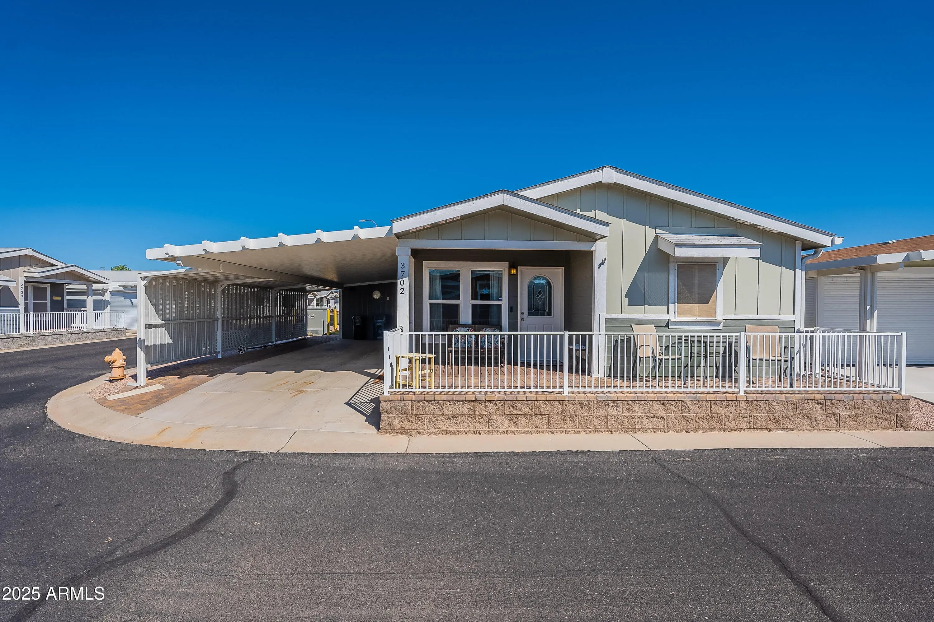 Photo of Listing #6928102