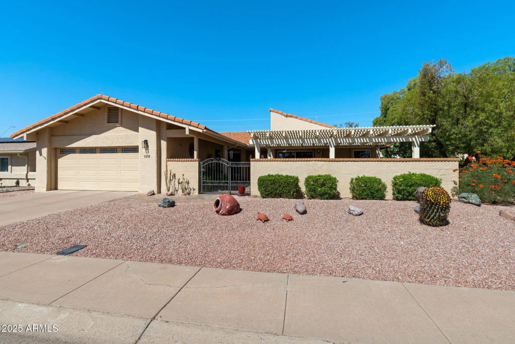 1058 Leisure World, Mesa