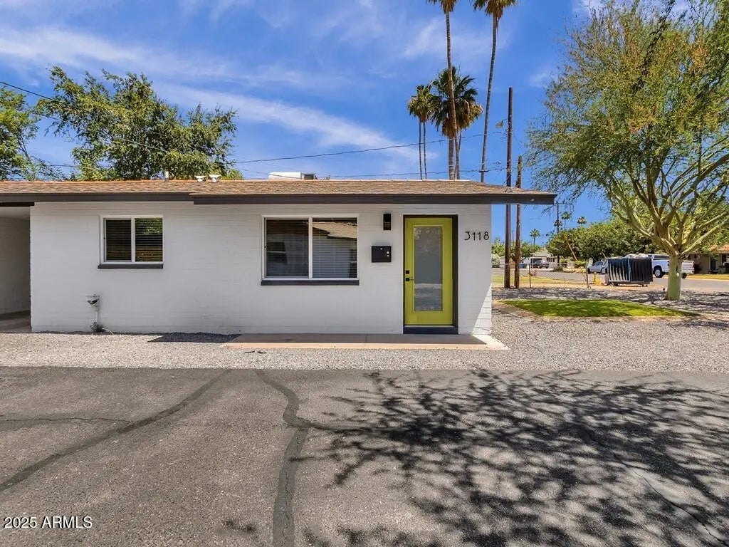 Photo of Listing #6927447