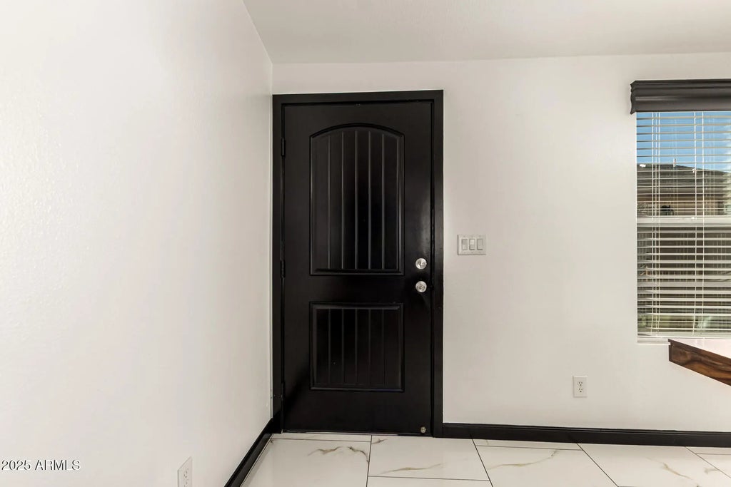 9431 E Coralbell Avenue (unit 80), Mesa