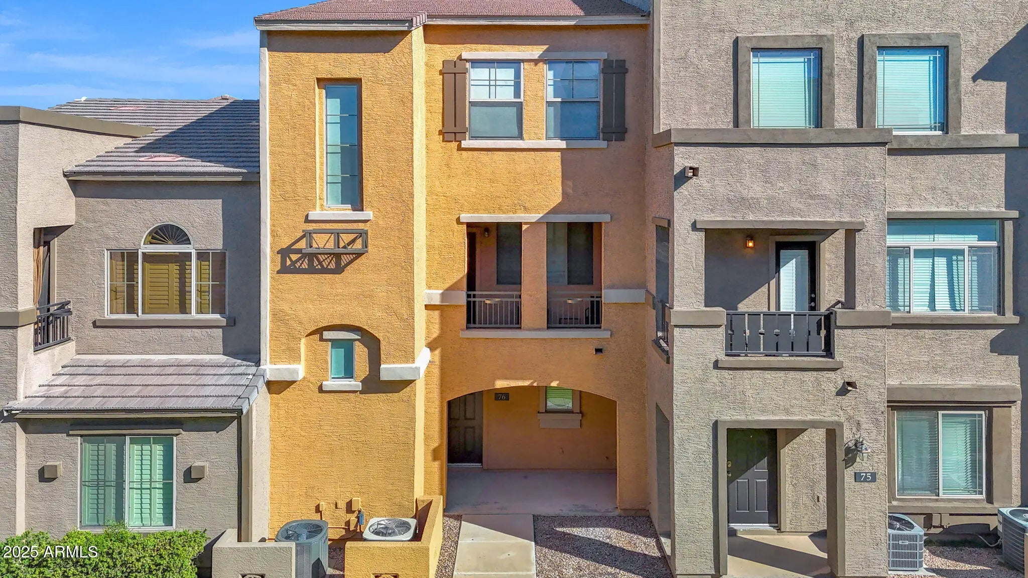 Photo of Listing #6929567