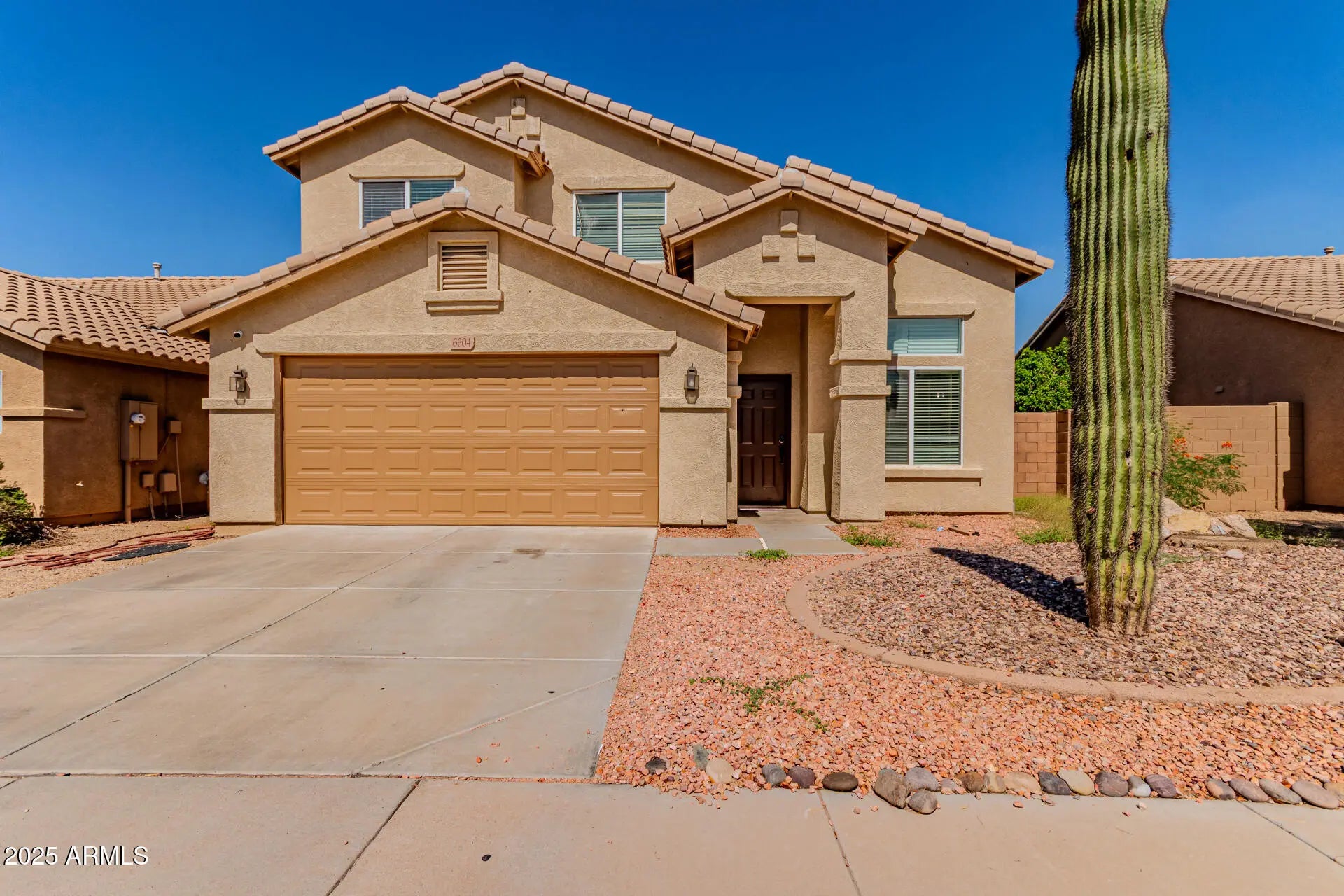 Photo of Listing #6927180